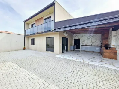 Sobrado com 3 Quartos para alugar, 110m² no Iguaçu, Fazenda Rio Grande