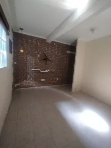 Casa com 2 Quartos para alugar, 70m² no Bussocaba, Osasco
