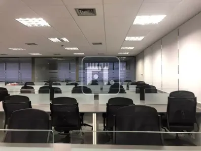 Sala Comercial para venda ou aluguel, 226m² no Vila Olímpia, São Paulo