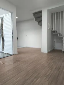 Casa de Condomínio com 2 Quartos para venda ou aluguel, 60m² no Jardim dos Pereiras (Caucaia do Alto), Cotia