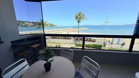 Apartamento com 3 Quartos para alugar, 130m² no Centro, Itapema