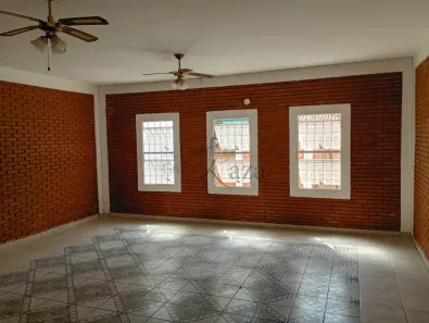 Casa com 3 Quartos para alugar, 260m² no Cidade Jardim, Jacareí