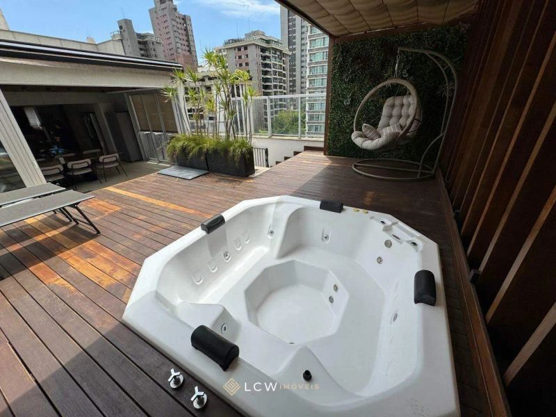 Cobertura com 5 quartos — Savassi, Belo Horizonte