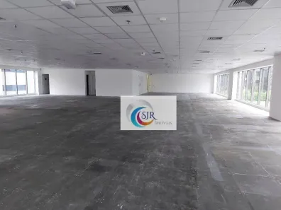Sala Comercial para alugar, 650m² no Vila Olímpia, São Paulo