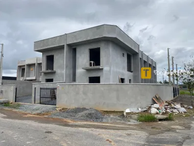 Casa com 2 Quartos à venda, 86m² no Vila Nova, Joinville