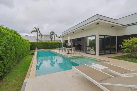 Casa de Condomínio com 4 Quartos para venda ou aluguel, 502m² no Jd Dalila, Araçoiaba da Serra