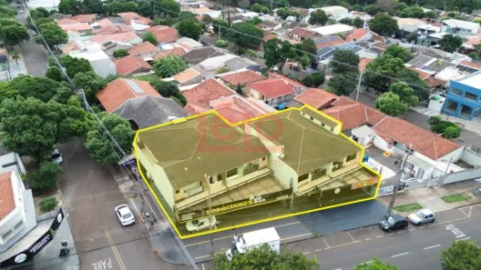 Sala Comercial à venda, 897m² no Jardim Alvorada III, Maringá