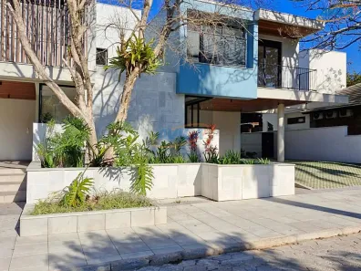 Casa com 3 Quartos à venda, 220m² no Lagoa da Conceição, Florianópolis