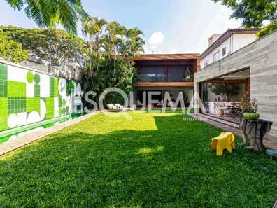 Casa com 3 Quartos à venda, 512m² no Jardim Leonor, São Paulo