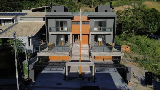 Sobrado com 3 Quartos à venda, 176m² no Centro, Garopaba
