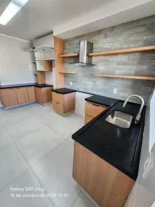 Apartamento com 2 Quartos para alugar, 70m² no Campo Grande, Santos
