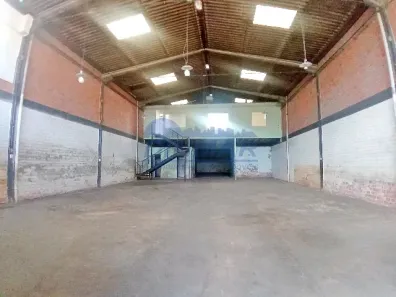 Galpão/Depósito/Armazém para alugar, 360m² no São Geraldo, Porto Alegre