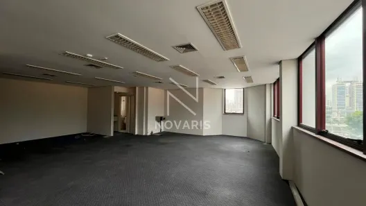 Sala Comercial para alugar, 67m² no Vila Tramontano, São Paulo