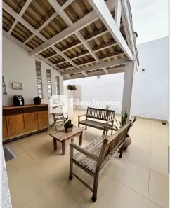 Sobrado com 3 Quartos à venda, 140m² no Jardim Karaíba, Uberlândia