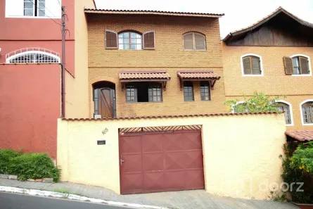 Casa com 3 Quartos à venda, 177m² no Vila Yara, São Paulo