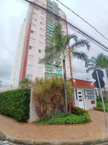Apartamento com 3 Quartos para alugar, 88m² no Nossa Senhora Aparecida, Uberlândia