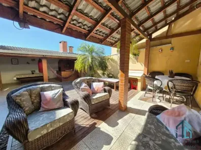 Casa com 3 Quartos à venda, 122m² no Atuba, Curitiba