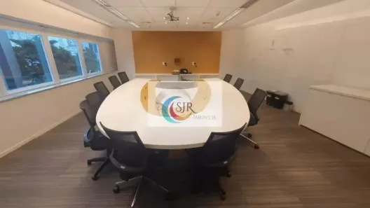Sala Comercial para alugar, 246m² no Jardim Paulistano, São Paulo