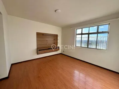 Apartamento com 3 Quartos à venda, 133m² no Jardim Donângela, Rio Claro