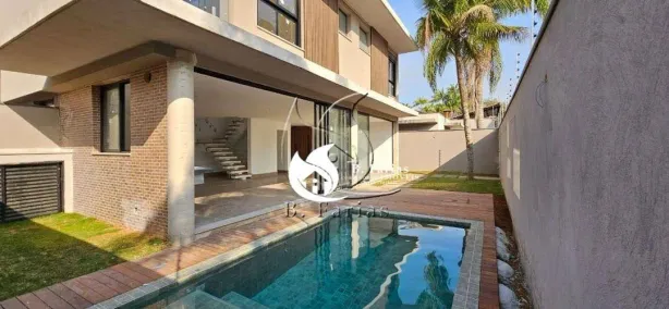Casa de Condomínio com 4 Quartos à venda, 182m² no Bairro de Juquehy, São Sebastião