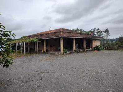 Fazenda/Sítio com 5 Quartos à venda, 400m² no Independência, Pouso Redondo