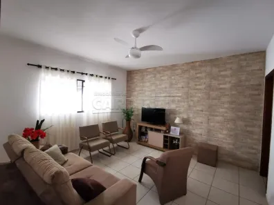Casa com 2 Quartos à venda, 133m² no Jardim Maria Luiza, Araraquara