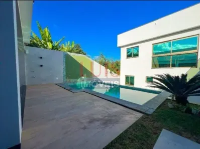 Casa com 4 Quartos à venda, 750m² no Piratininga, Niterói