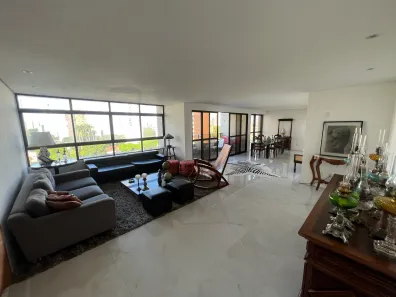 Apartamento com 4 Quartos à venda, 200m² no Casa Forte, Recife