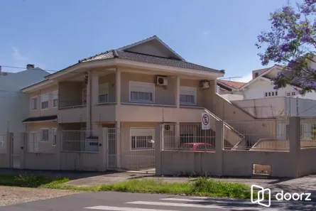 Casa com 5 Quartos à venda, 233m² no Vila Ipiranga, Porto Alegre