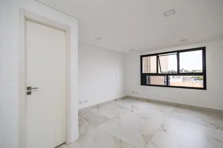 Sala Comercial à venda, 22m² no Centro, Curitiba