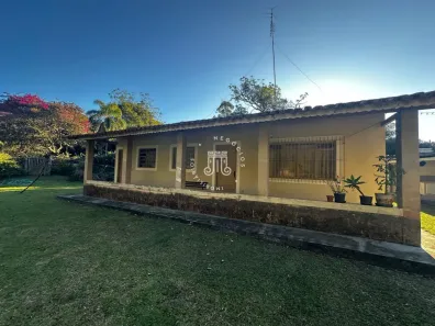Fazenda/Sítio com 3 Quartos à venda, 110m² no Jardim Copacabana, Jundiaí