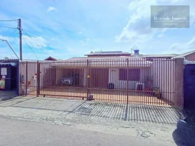 Casa com 3 Quartos à venda, 245m² no Novo Mundo, Curitiba