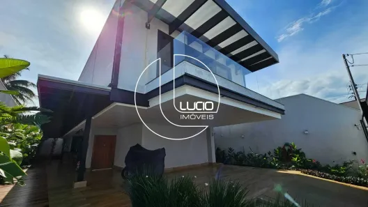 Sobrado com 3 Quartos à venda, 370m² no Vila Goiás, Anápolis