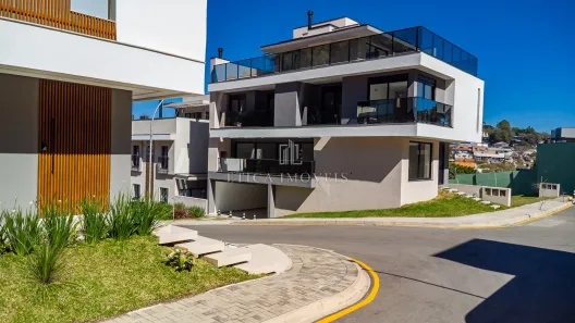 Casa de Condomínio com 4 Quartos à venda, 330m² no Campo Comprido, Curitiba