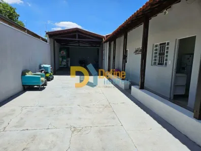 Casa com 3 Quartos à venda, 250m² no Jardim Santo André, Limeira