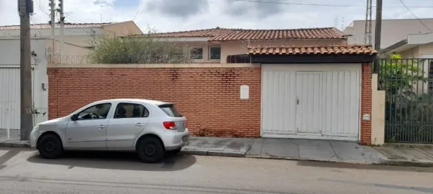 Casa com 3 Quartos à venda, 217m² no Centro, São Carlos