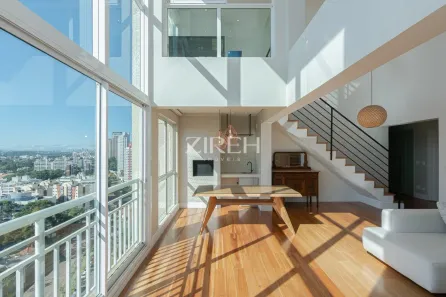 Apartamento com 4 Quartos para alugar, 186m² no Campo Comprido, Curitiba