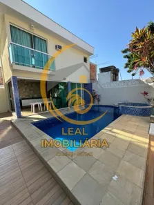 Casa com 7 Quartos à venda, 450m² no Itaipu, Niterói