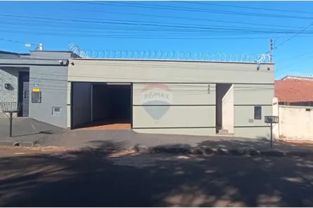 Casa com 2 Quartos à venda, 100m² no Alvorada, Ituiutaba