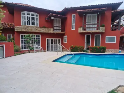 Casa com 6 Quartos à venda, 700m² no Piratininga, Niterói