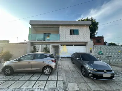 Casa com 4 Quartos à venda, 230m² no Benedito Bentes, Maceió