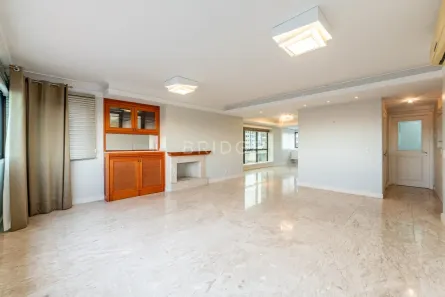 Apartamento com 3 Quartos à venda, 167m² no Mont Serrat, Porto Alegre