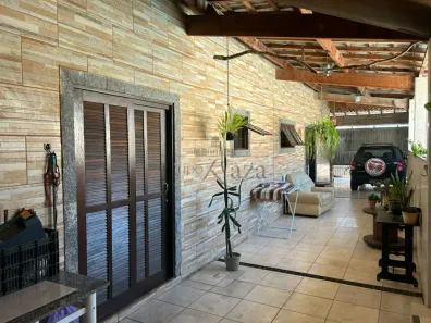 Casa com 3 Quartos à venda, 272m² no Loteamento Jardim Helena, São José dos Campos