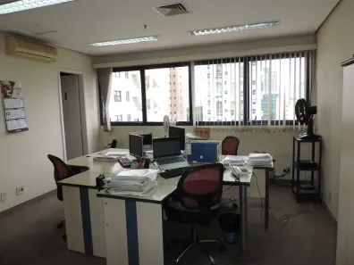 Sala Comercial com 3 Quartos à venda, 72m² no Santo Amaro, São Paulo