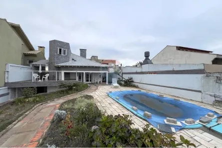 Sobrado com 7 Quartos à venda, 300m² no XANGRI-LÁ, Xangri-Lá