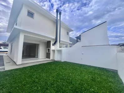 Casa com 3 Quartos à venda, 144m² no Carianos, Florianópolis