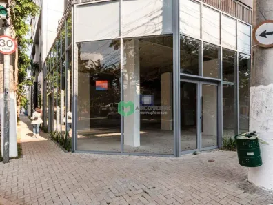 Ponto Comercial para alugar, 215m² no Indianópolis, São Paulo