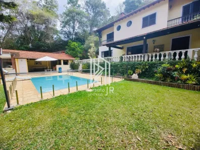 Casa de Condomínio com 4 Quartos à venda, 250m² no Bonsucesso, Petrópolis