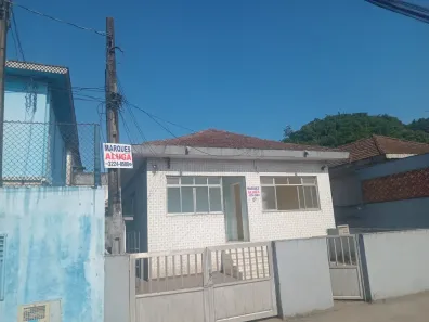 Casa com 2 Quartos para alugar, 100m² no Vila Haddad, Santos