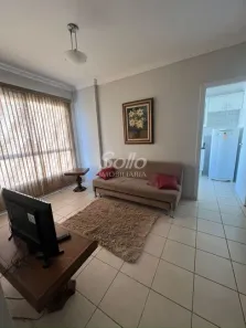 Apartamento com 2 Quartos para alugar, 65m² no Centro, Uberlândia
